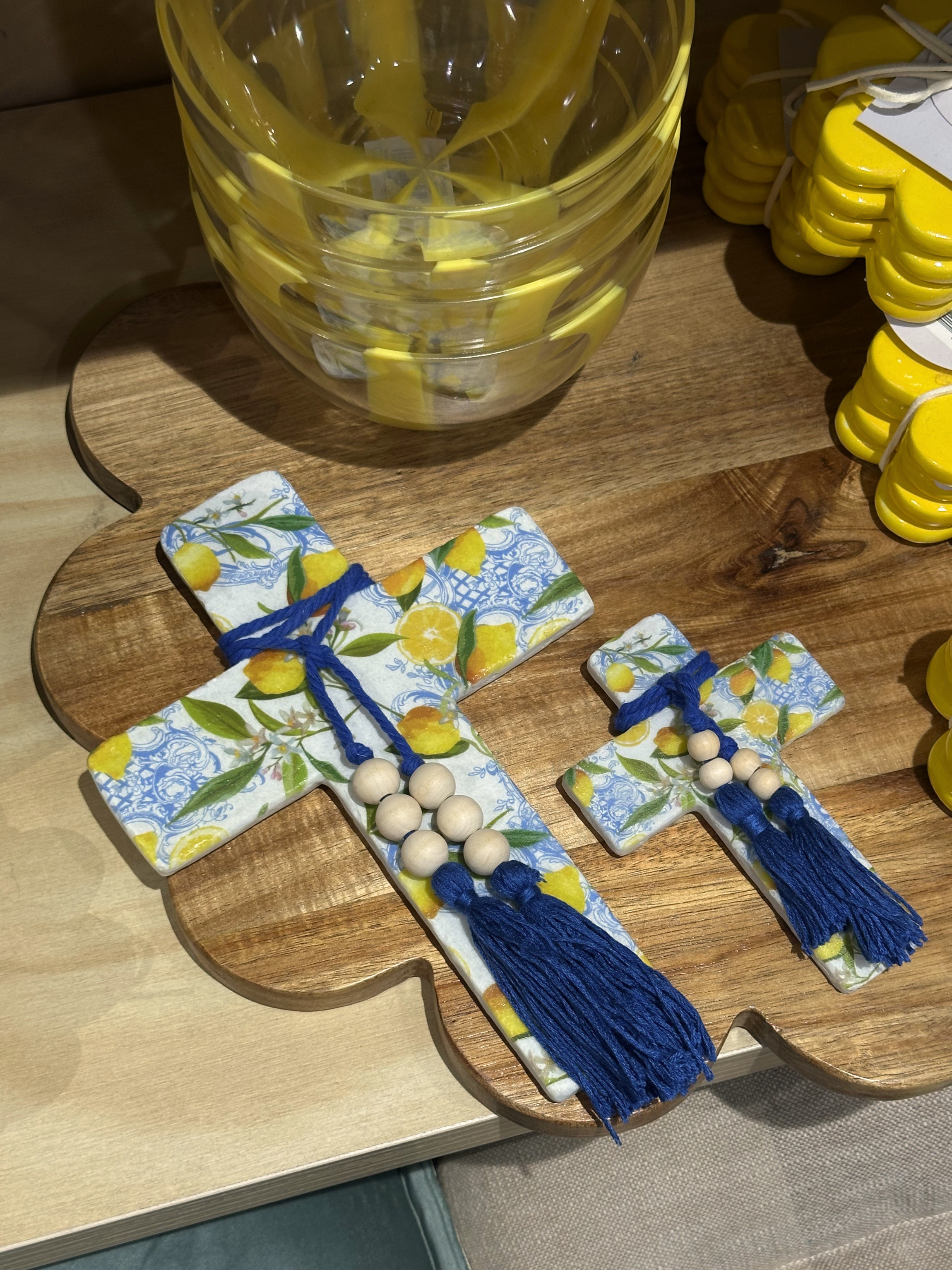Cross Lemoncello