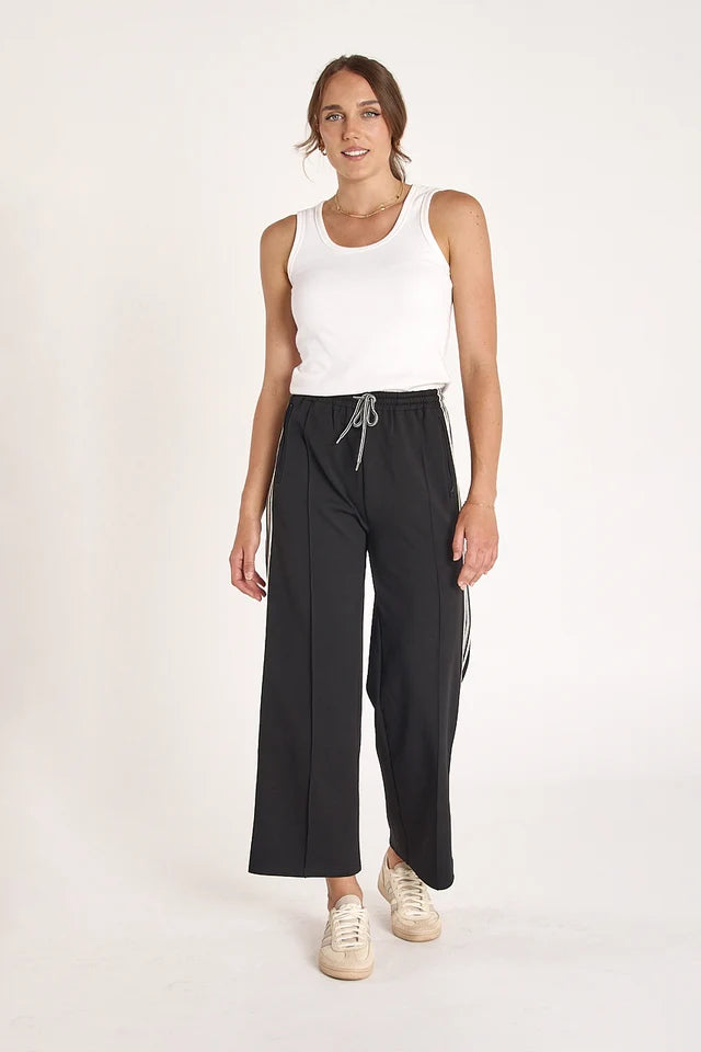 Noah Cropped Pant - Luxe