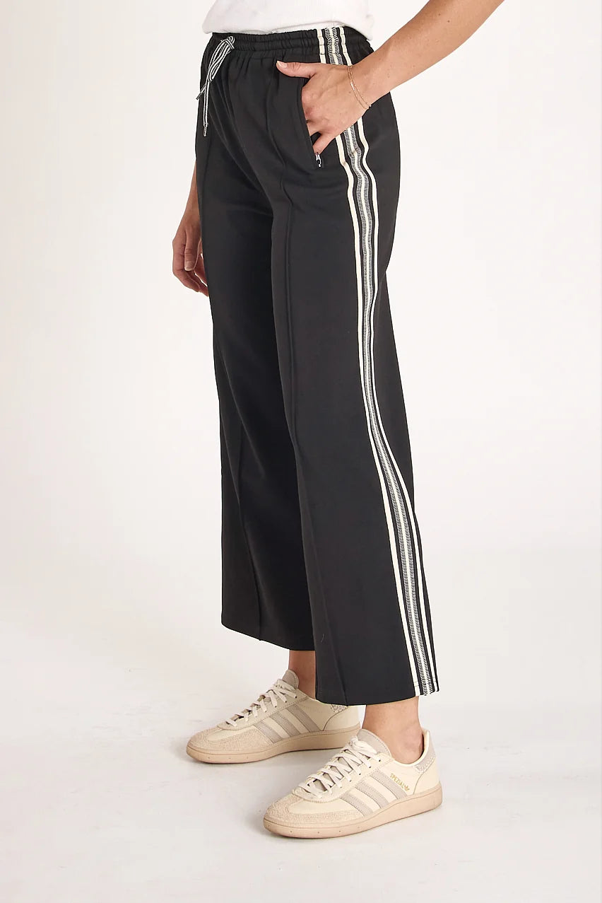 Noah Cropped Pant - Luxe