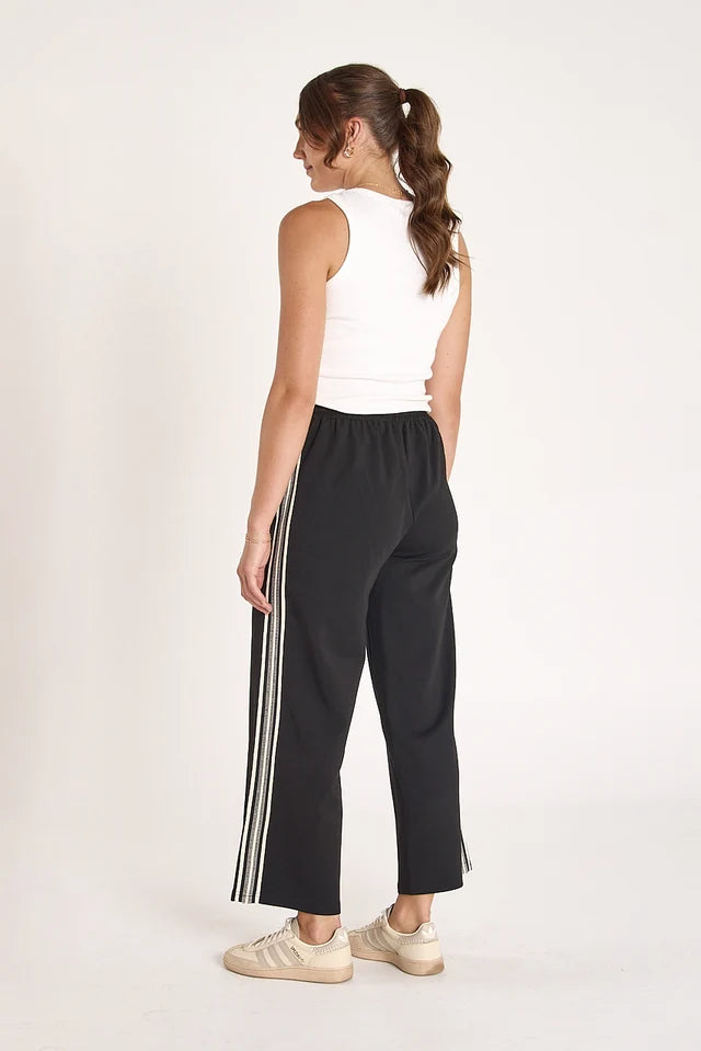 Noah Cropped Pant - Luxe