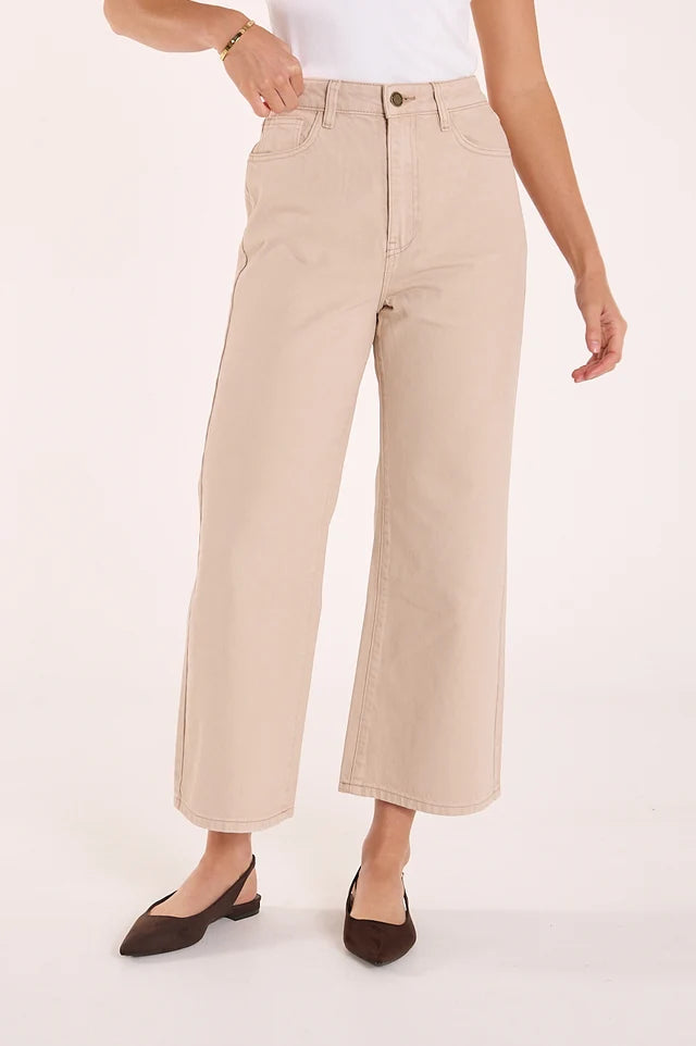 Cassie Cropped Leg Jean