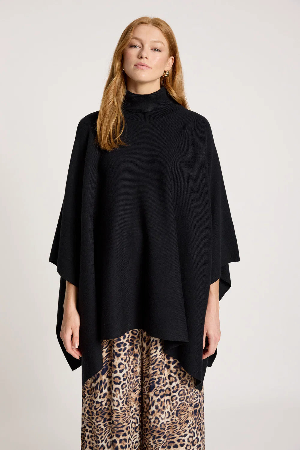 Samira Poncho