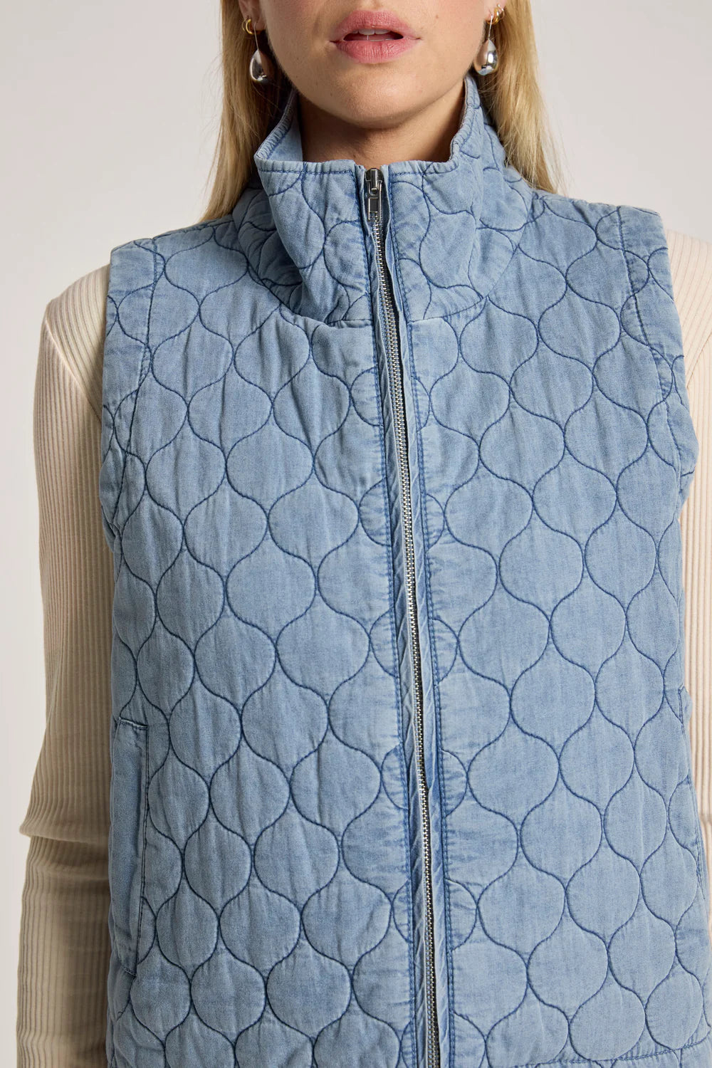 Sansi Quilted Crop Vest