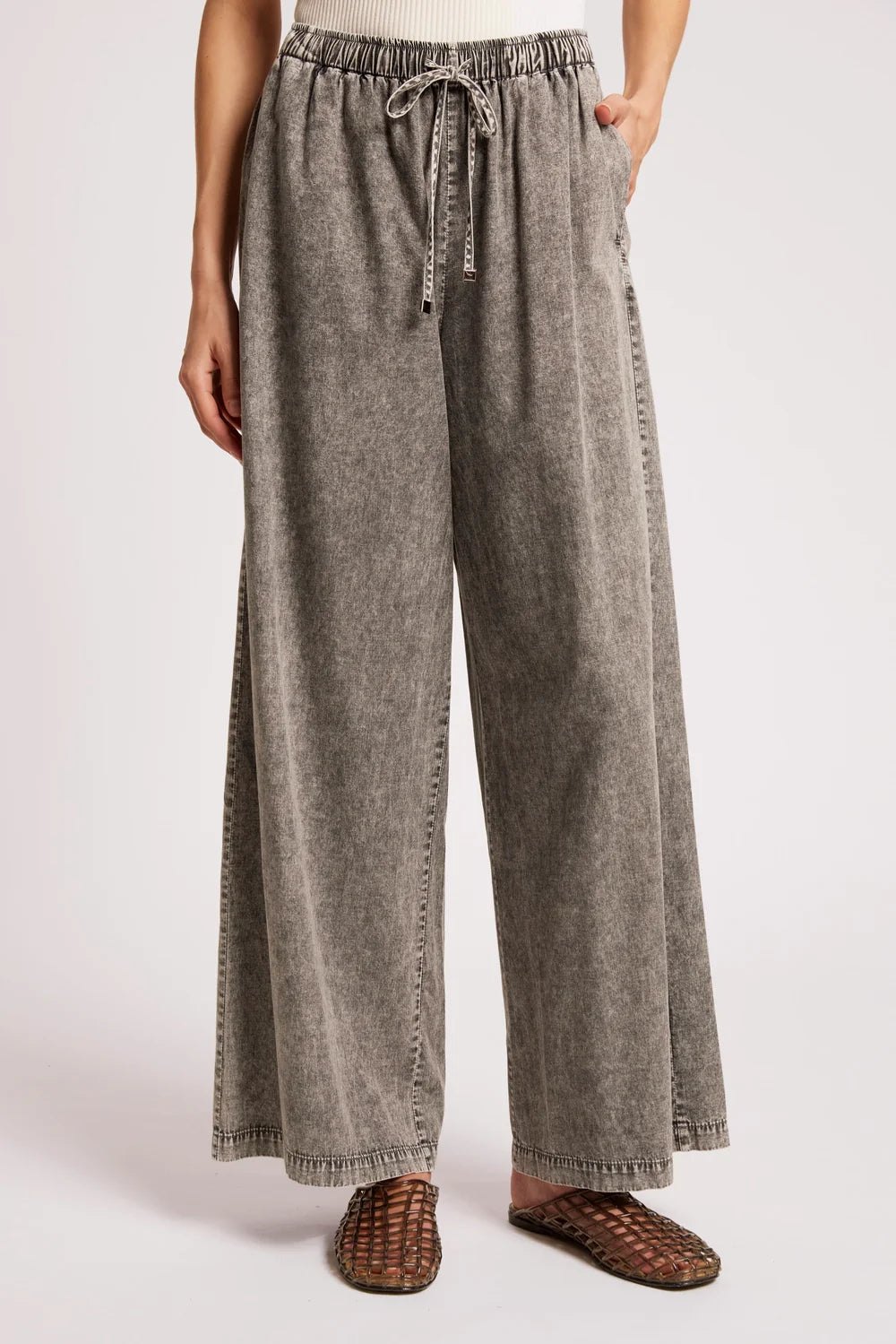 Roam Pant