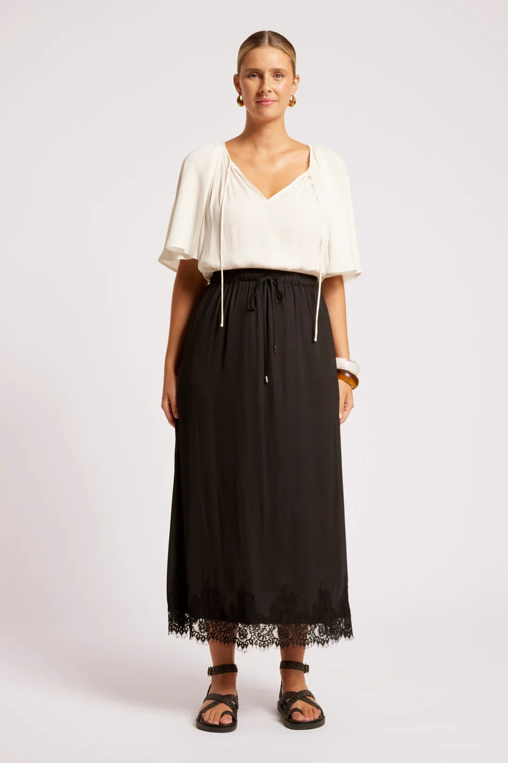 Drift Lace Skirt