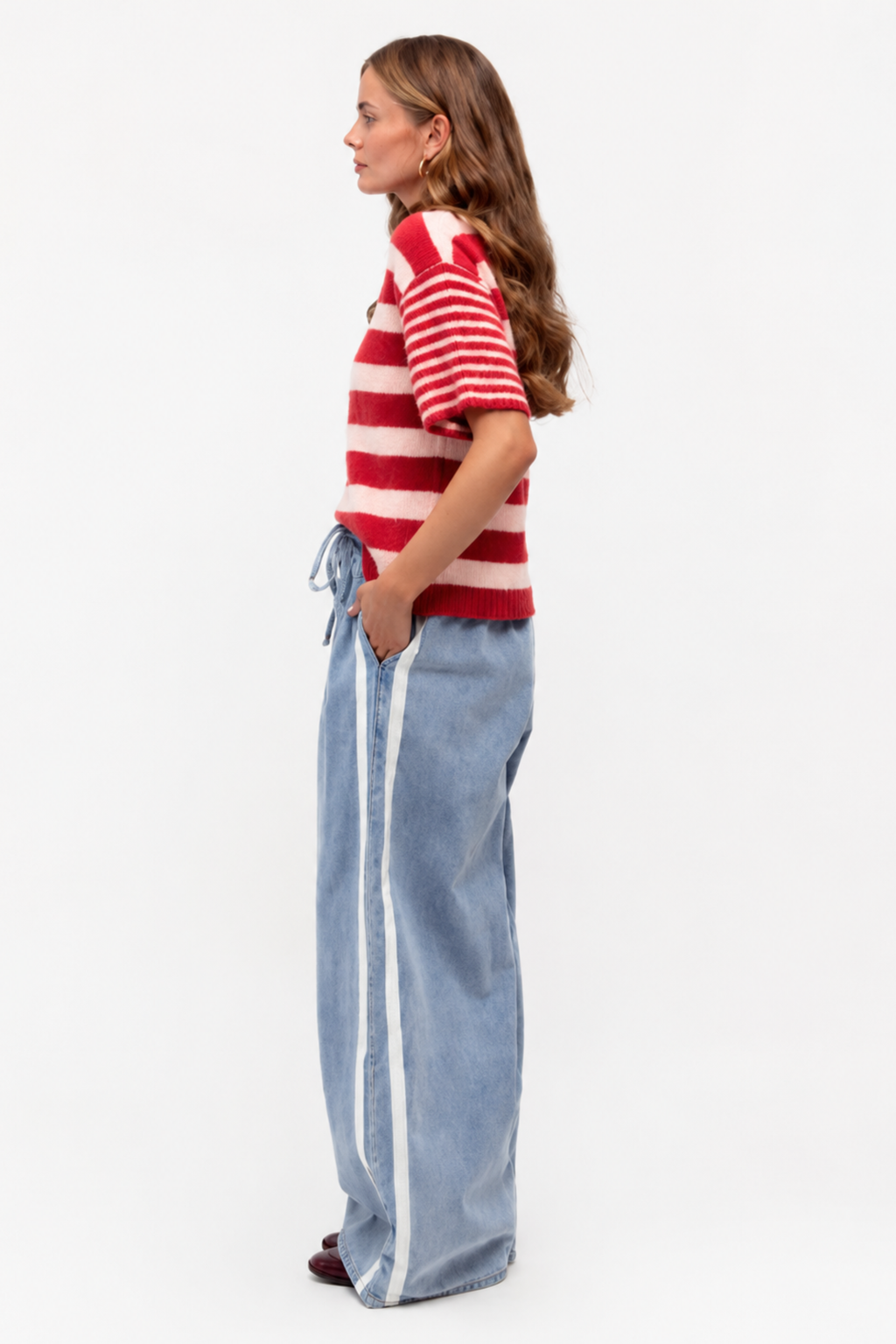 Sora Trackies