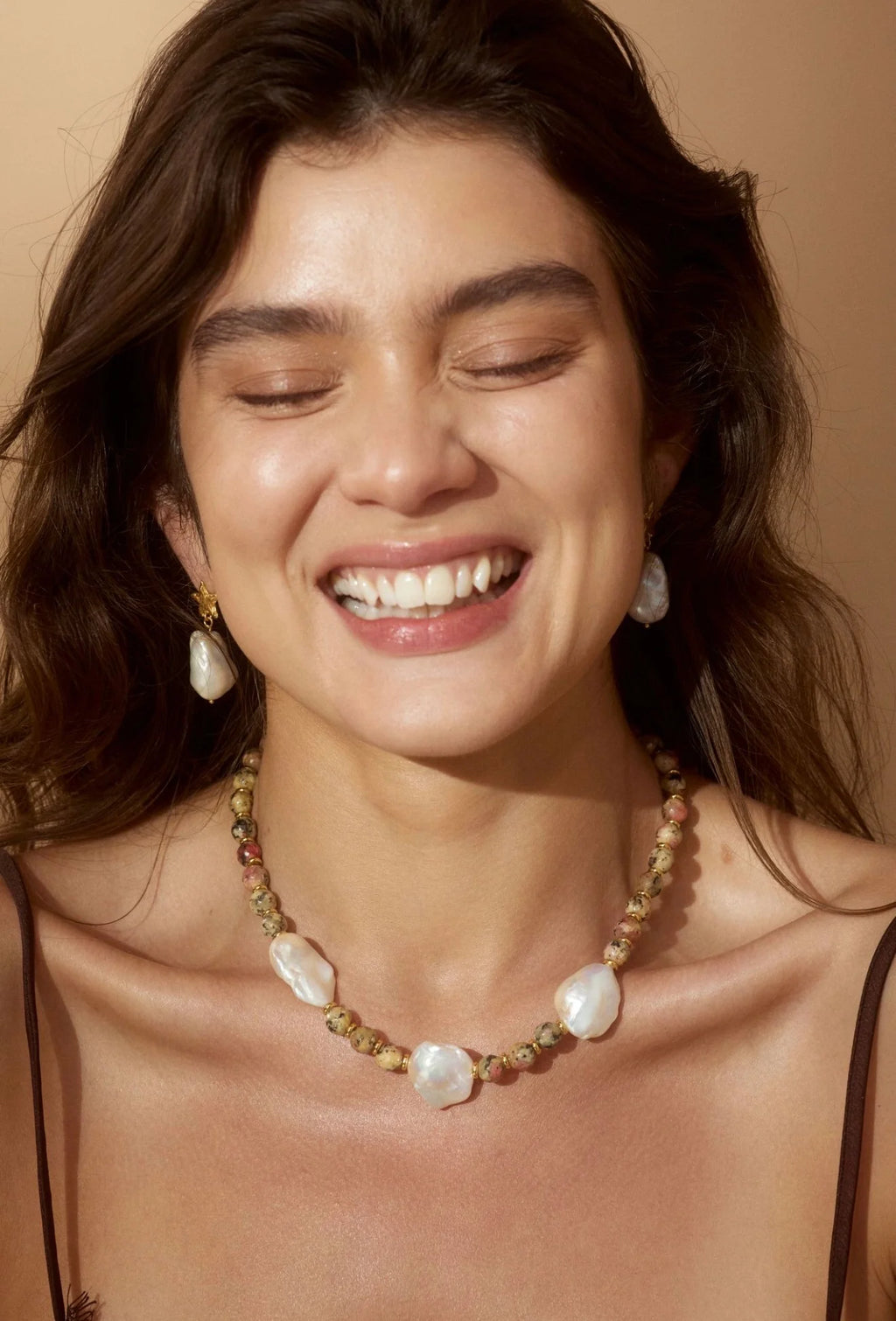 Amorette Necklace - Baroque Pearls - Natural Stones