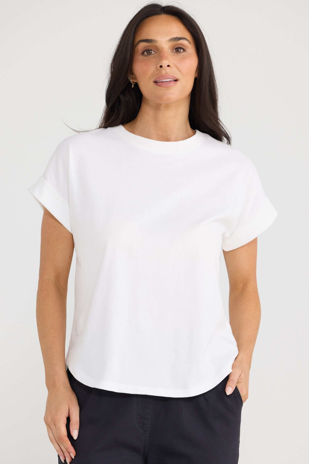 Sandra Tee