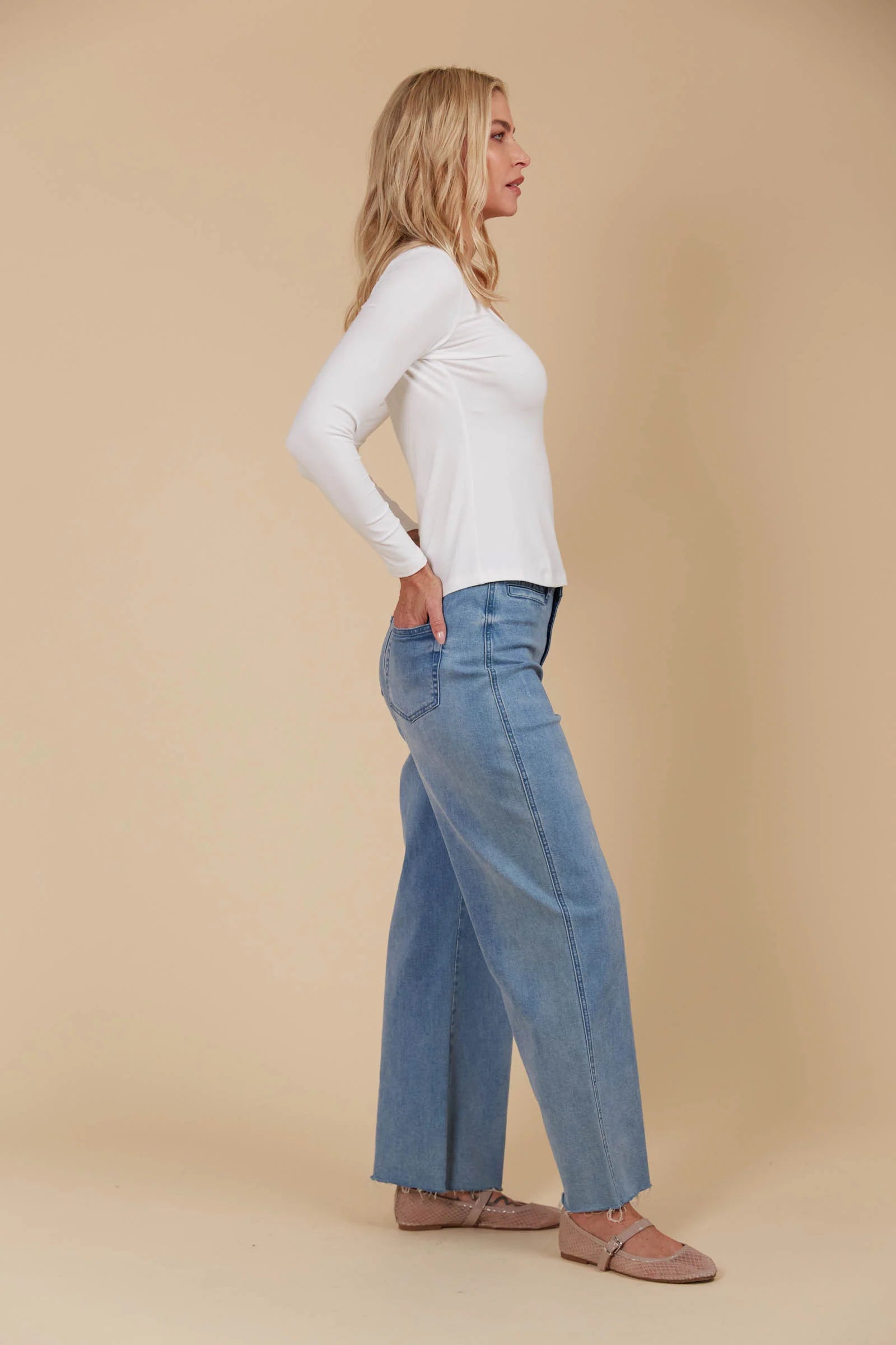 Naria Scoop Neck Top