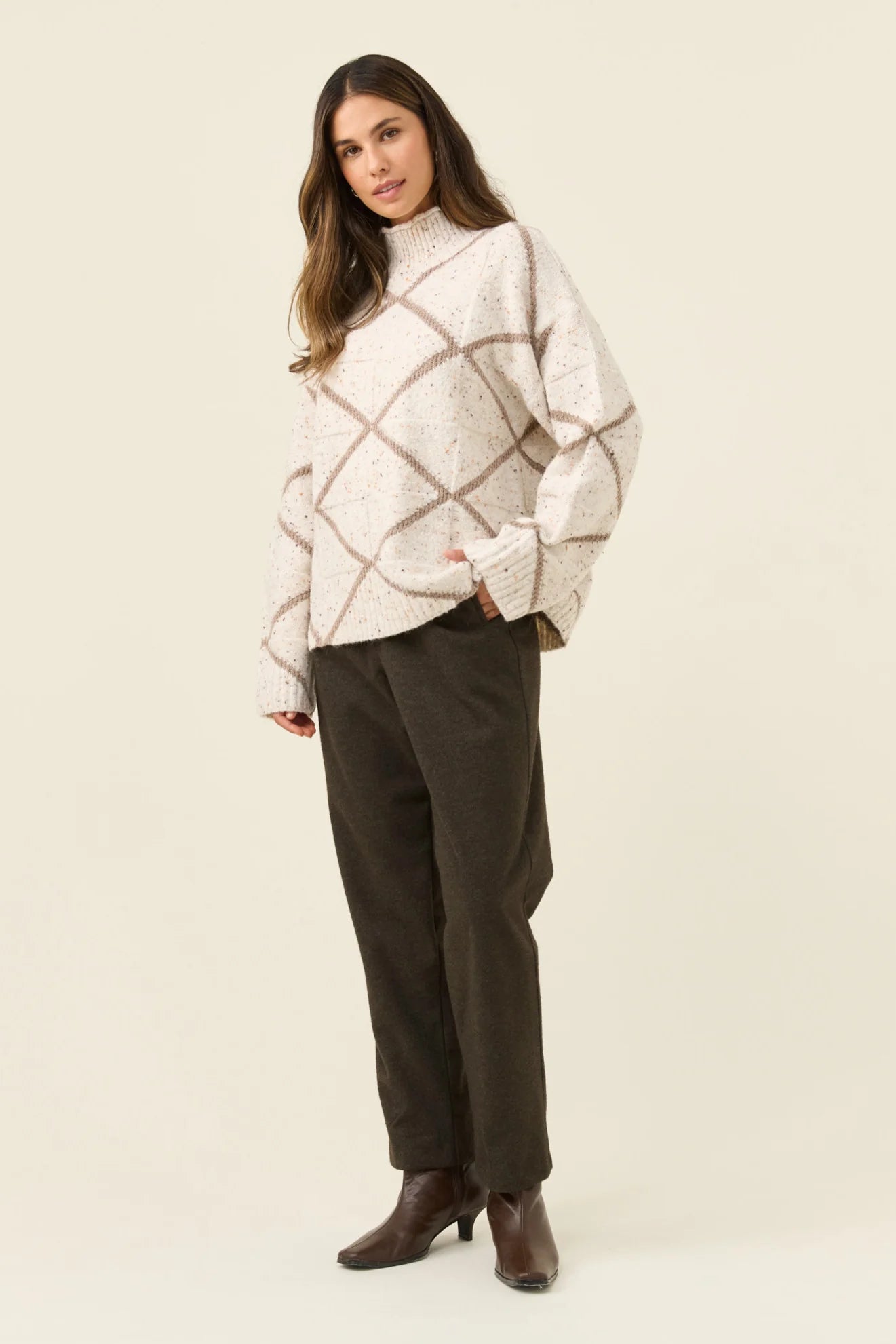 Mckenna Diamond Jumper SMALL - Ivory