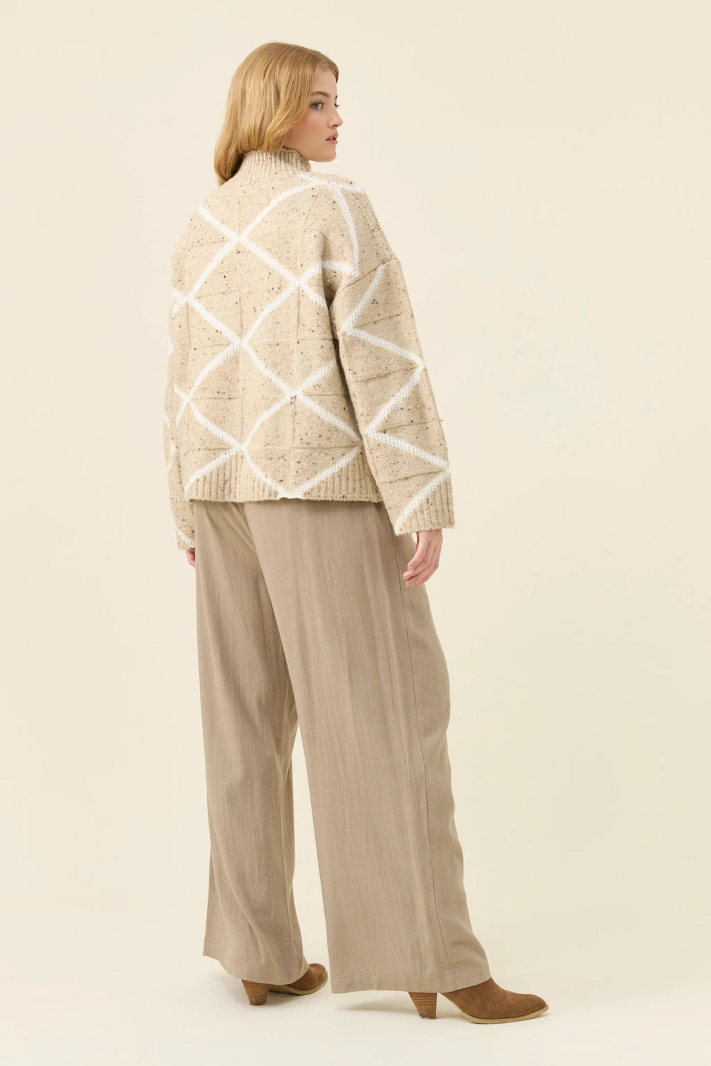 Mckenna Diamond Jumper