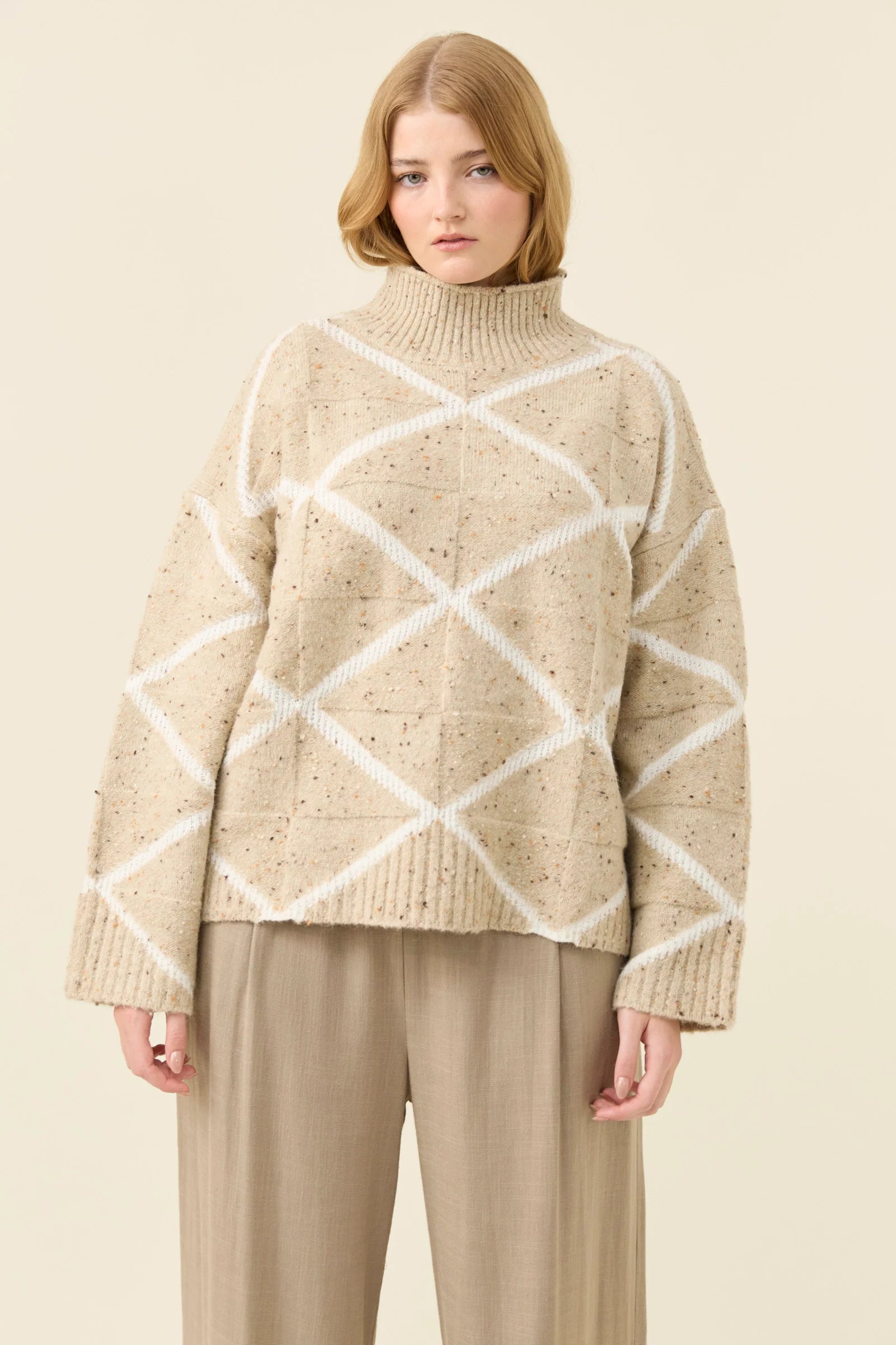 Mckenna Diamond Jumper