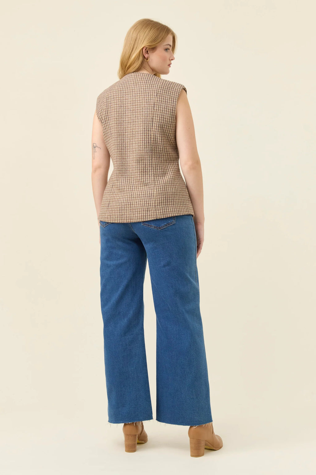 Cassidy Vest