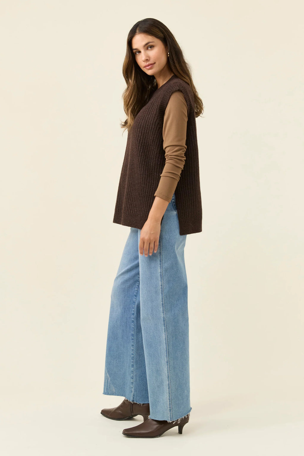 Miru Crew Knit Vest