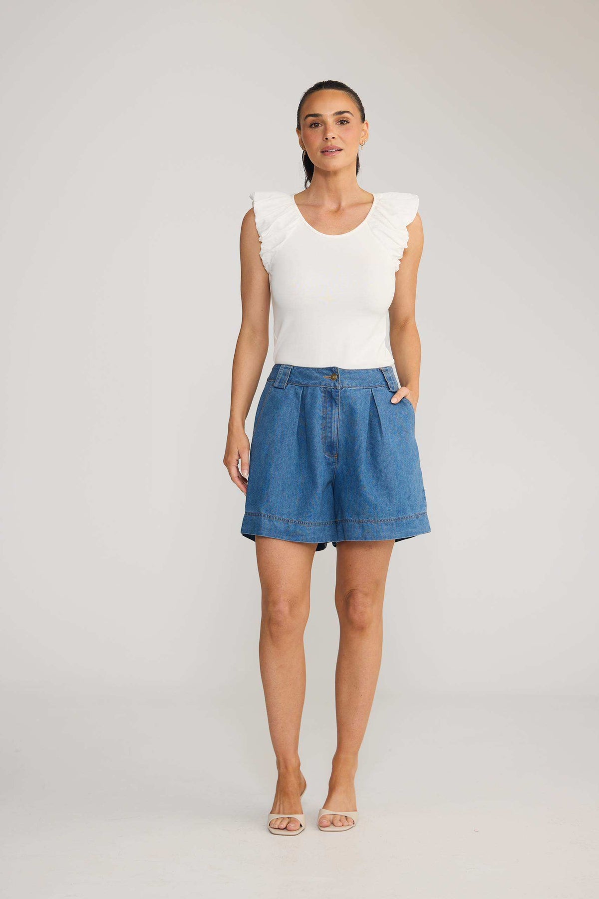 Barrymore Short