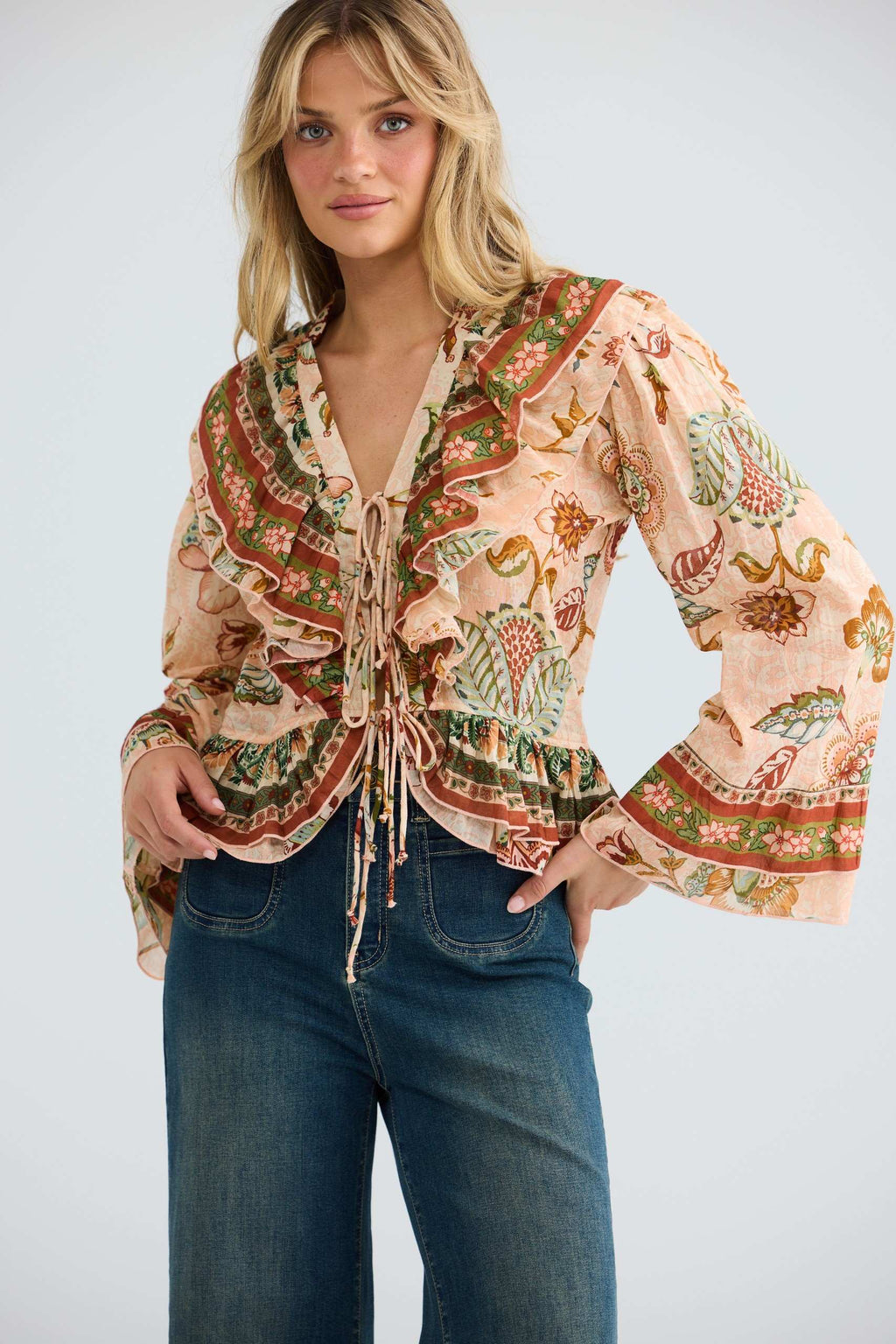Carmen Frill Top
