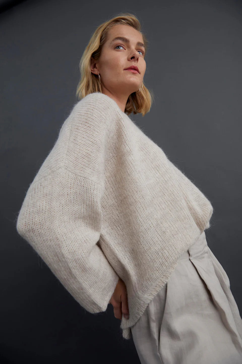 AGNA SWEATER
