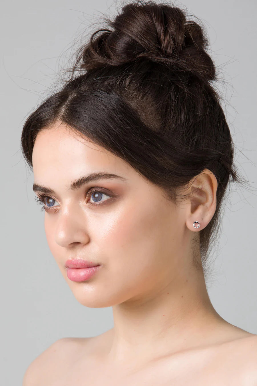 Petite Daisy Earring