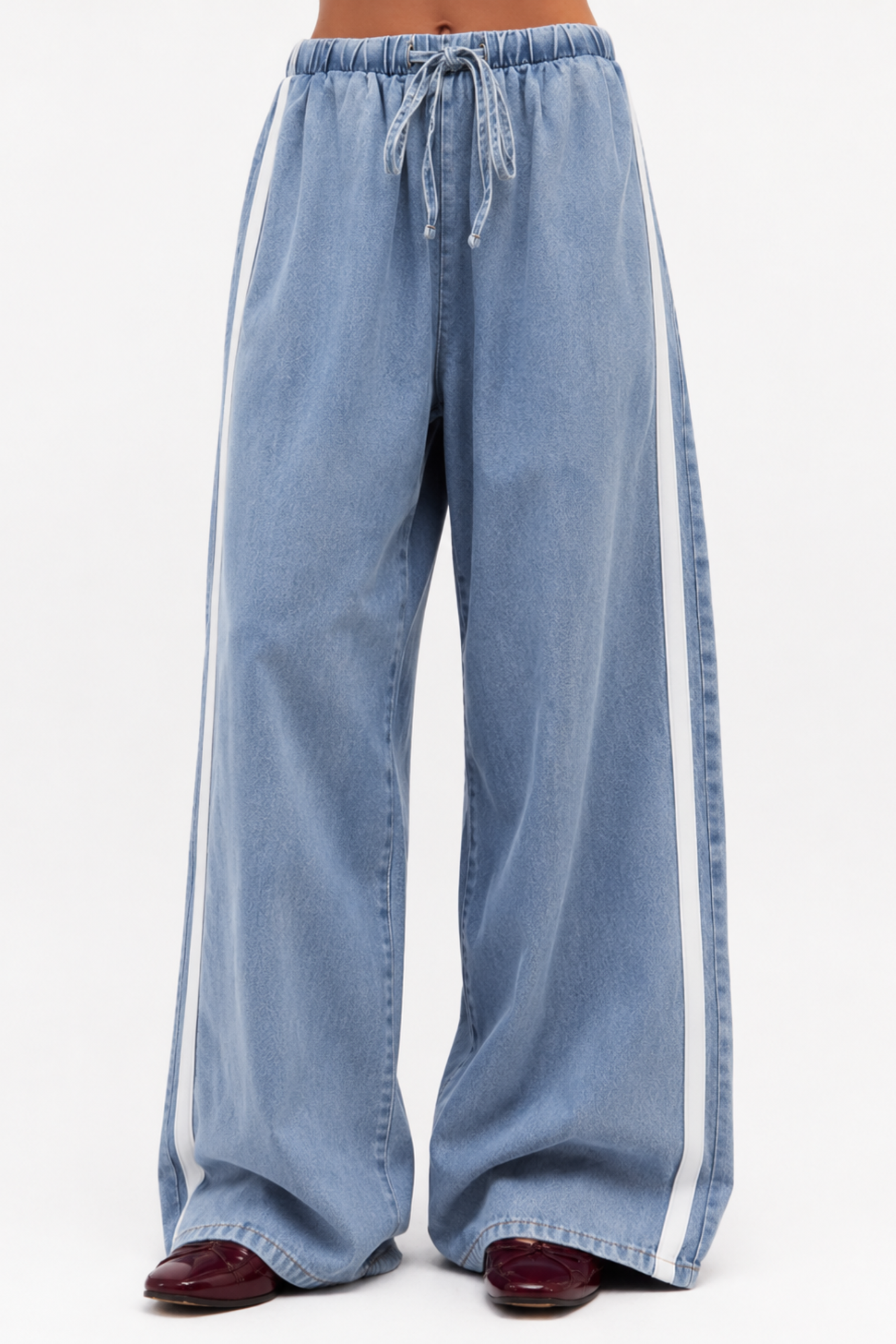Sora Trackies