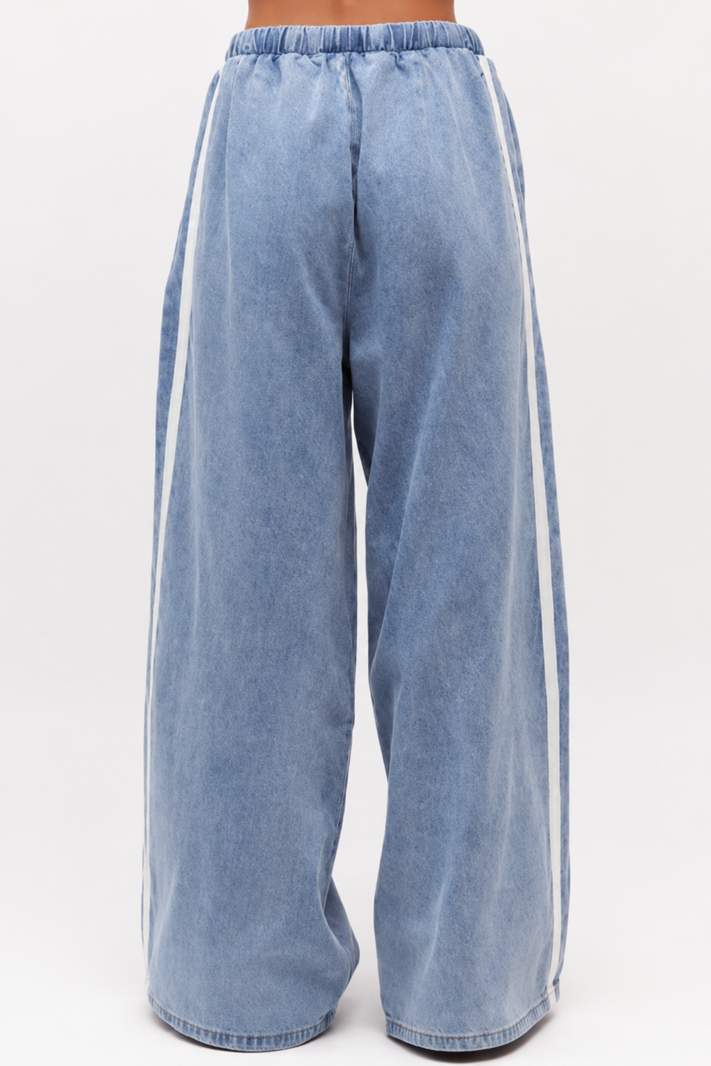 Sora Trackies