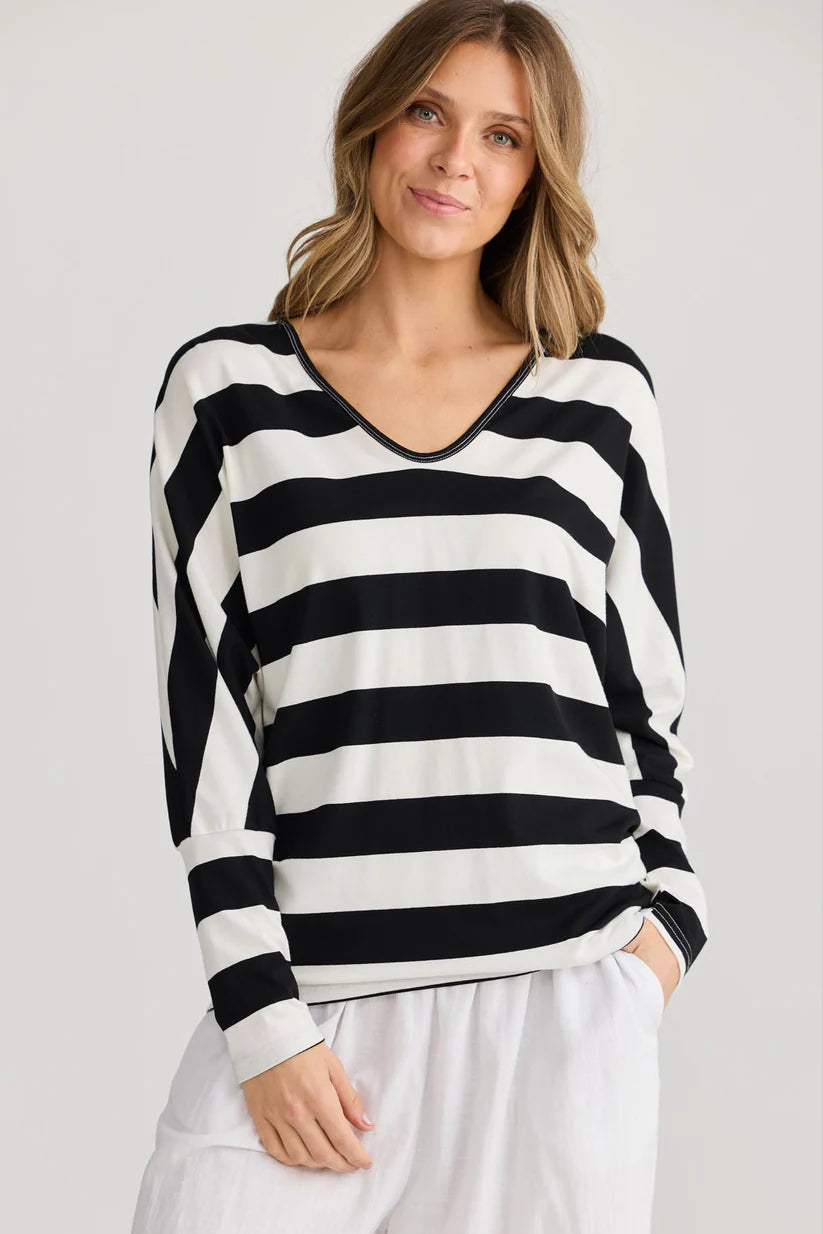 SHRUG TOP BLACK STRIPE