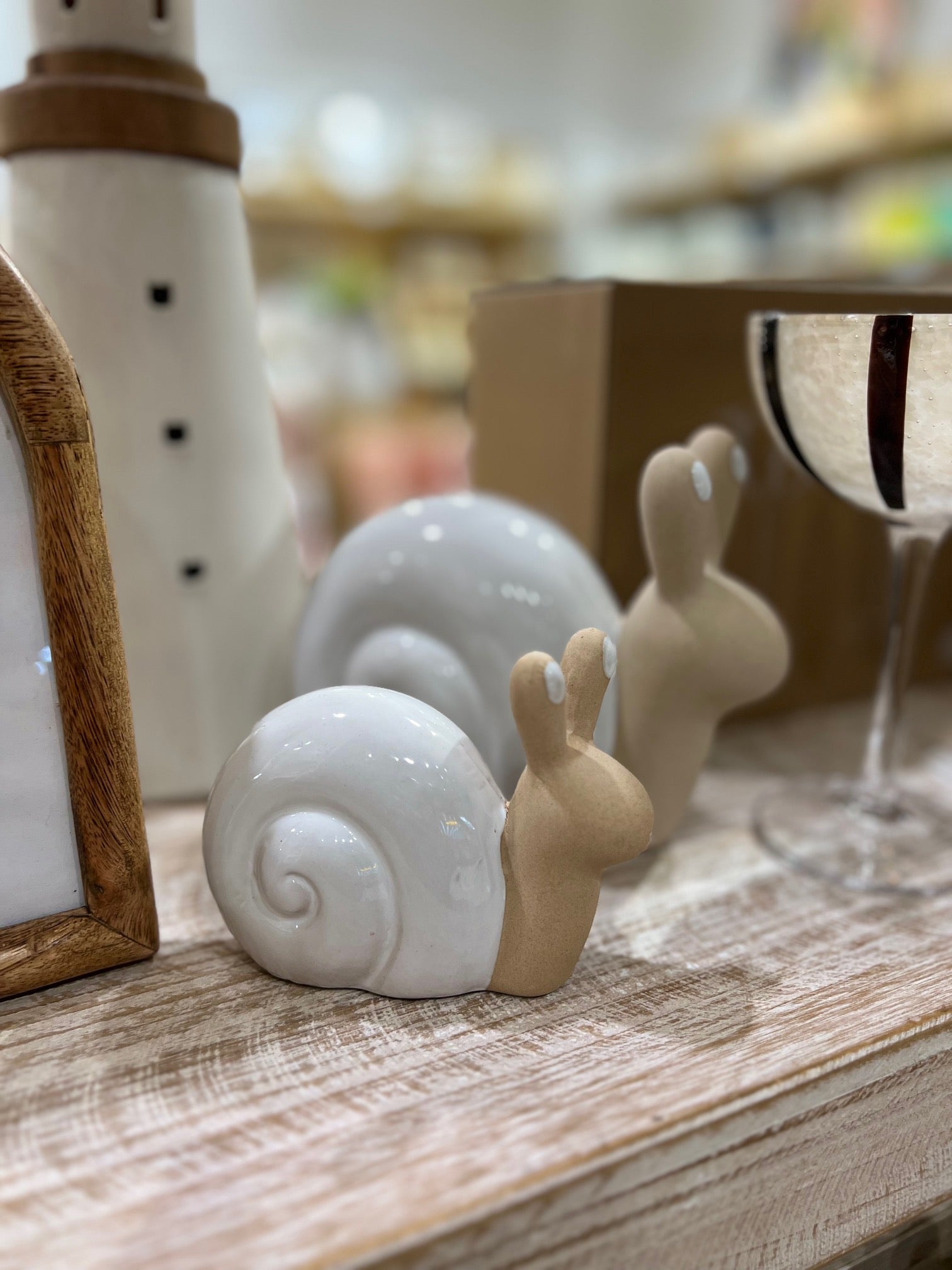 Sonia Snail Cer Sculpt 11.5x9cm