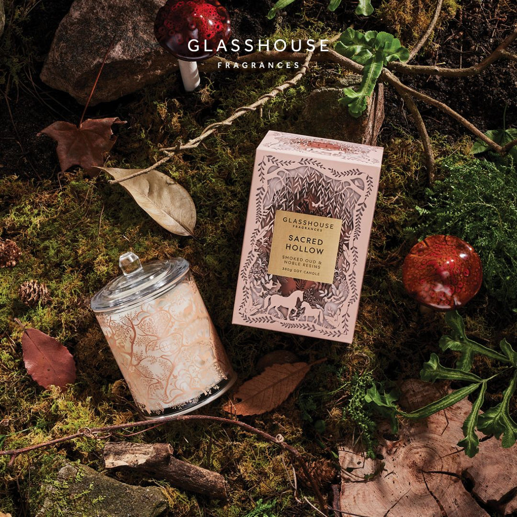 380g Candle - SACRED HOLLOW