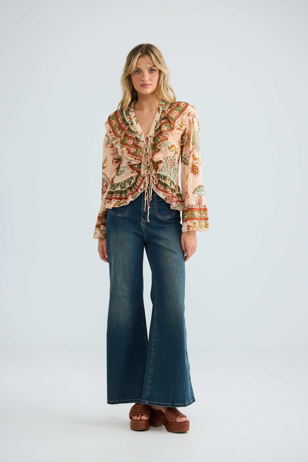 Carmen Frill Top