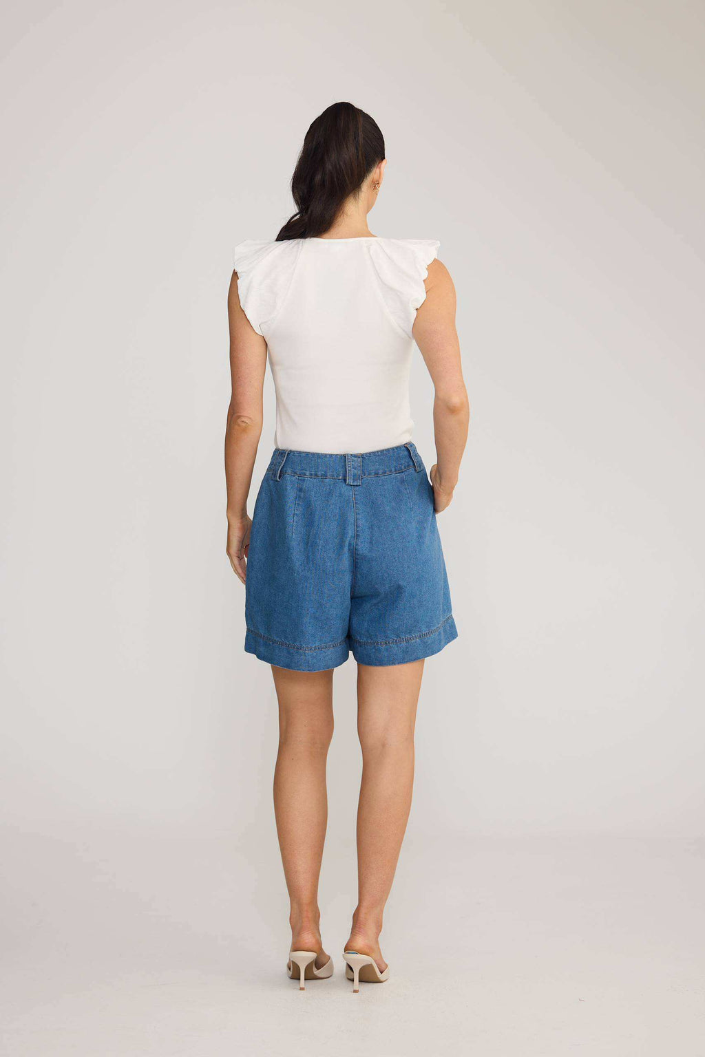 Barrymore Short