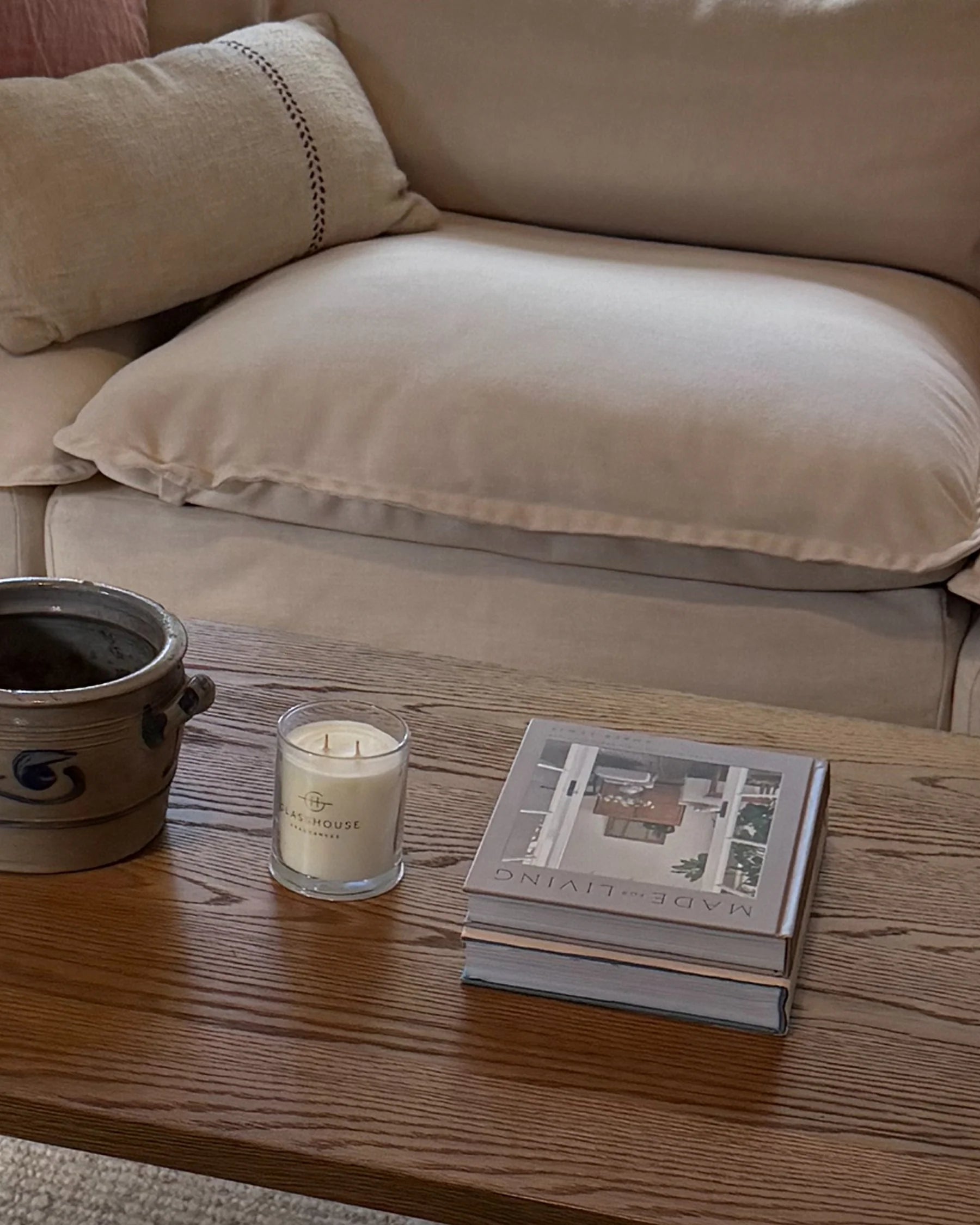 380g FIRESIDE IN QUEENSTOWN Candle