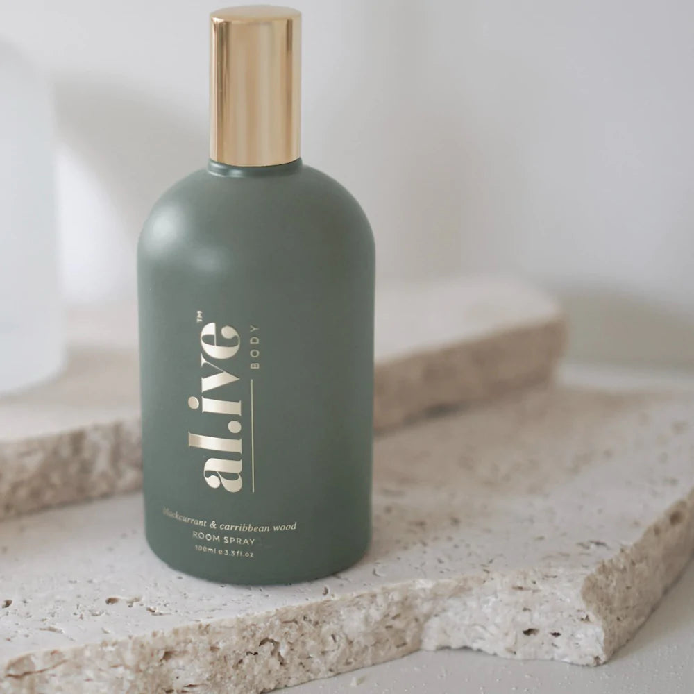 Blackcurrant & Caribbean Wood Luxury Room Spray